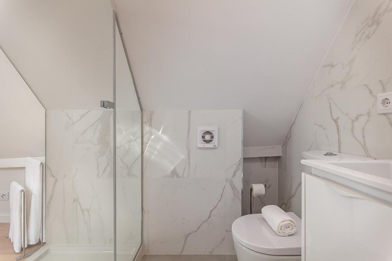 Gravito 53 Apartments By Home Sweet Home Aveiro Exteriör bild